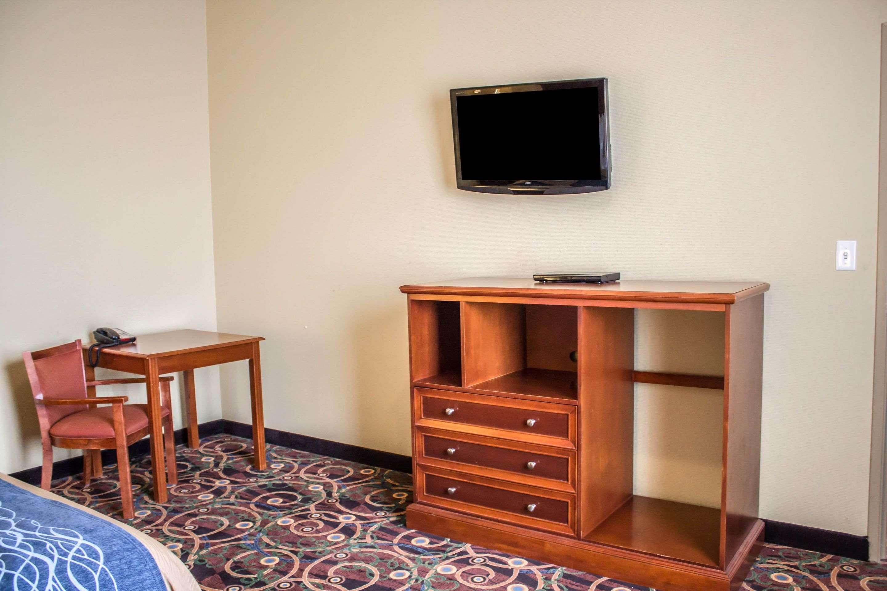 Comfort Inn & Suites Kent - University Area Extérieur photo